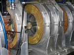 800px-Aust_-Synchrotron%2C-RF-Cavities-of-Linac-%28Bunchers%29%2C-14_06_2007.jpg